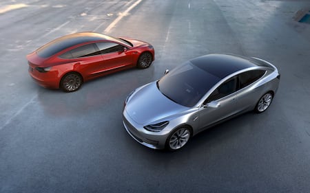 Tesla Model 3, svelata la "elettrica" popolare 14