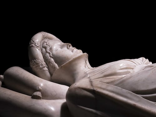 La dolce Ilaria del Carretto fa innamorare ancora