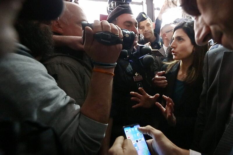 Virginia Raggi a Casal Bruciato per incontrare la famiglia rom 4