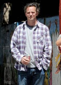 Dal successo di Friends al tunnel delle dipendenze: la carriera di Matthew Perry 5