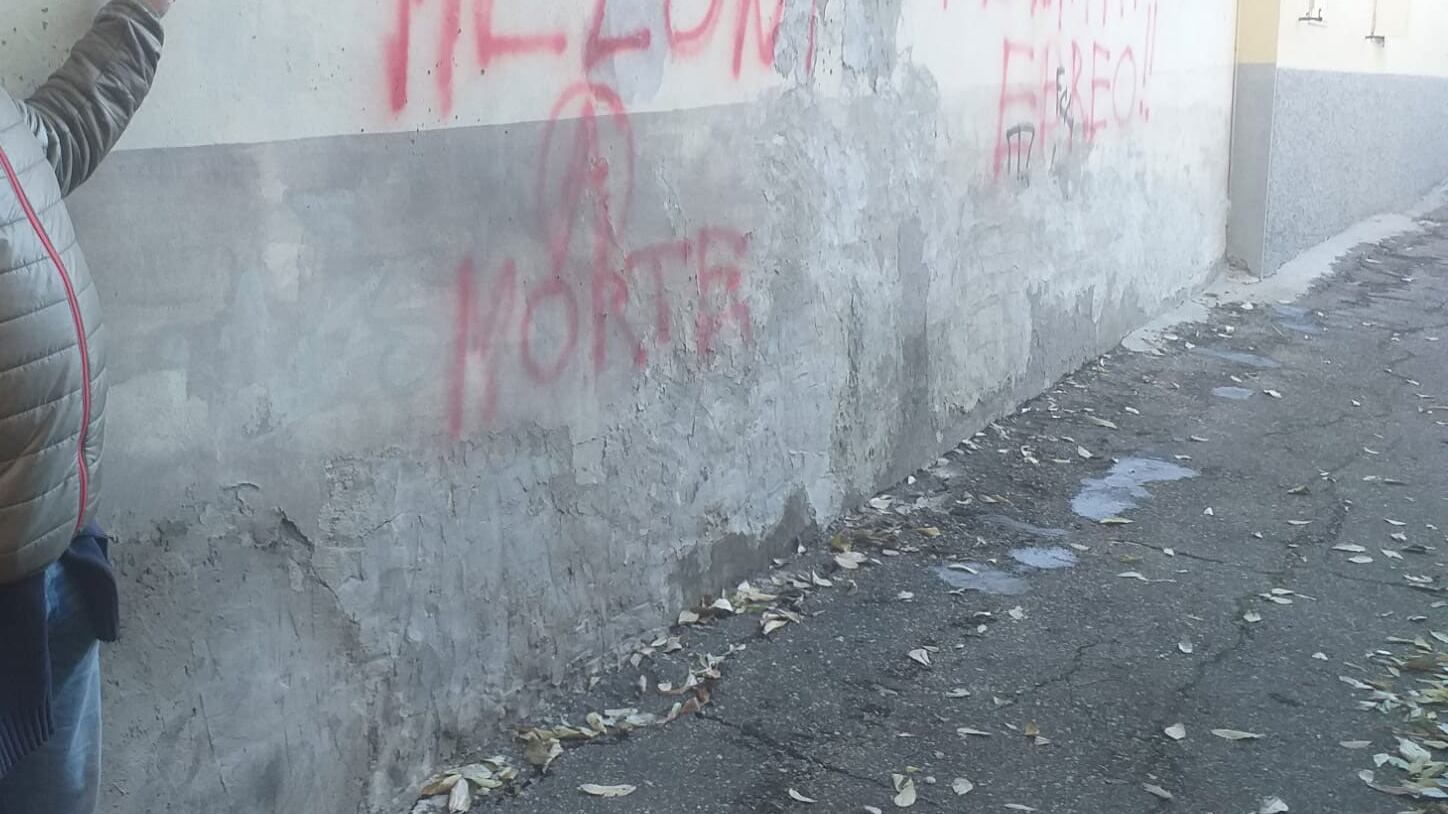 "Meloni e Bignami a morte". Le minacce degli anarchici