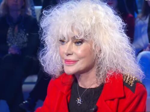 "Ti devi ritirare". Donatella Rettore non perdona Gianni Morandi