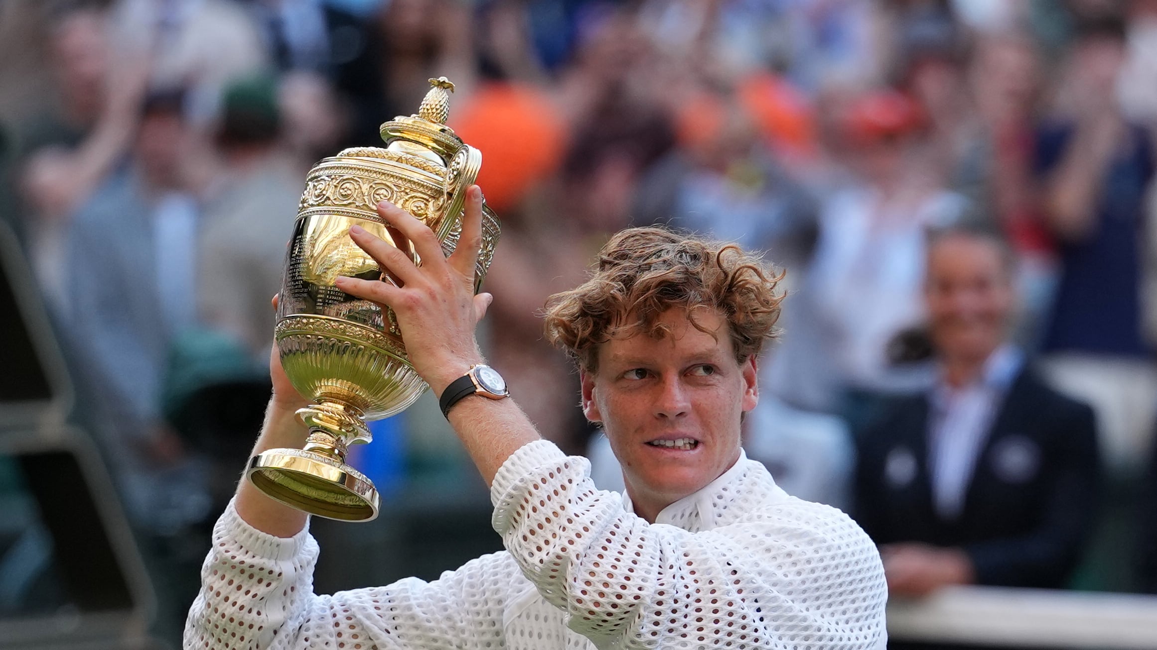 Wimbledon, Sinner di nuovo re. Zverev sconfitto in 4 set dopo una finale tiratissima