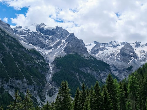 Il Giro "tira la volata" ai Giochi invernali. Le tre tappe lombarde con Bormio e Mortirolo