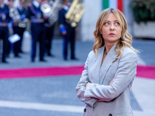 Melody, l’effetto Meloni in Borsa: boom del 15% per l’azienda “sbagliata”