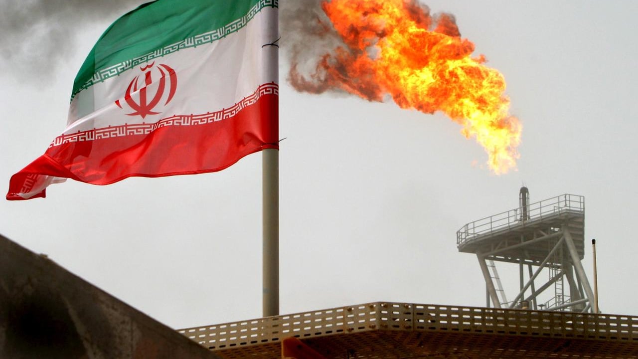 L'Iran contro Italia e Grecia: "Non acquistano il nostro petrolio"