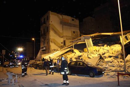 Palermo, crollano 2 palazzine: due vittime 3
