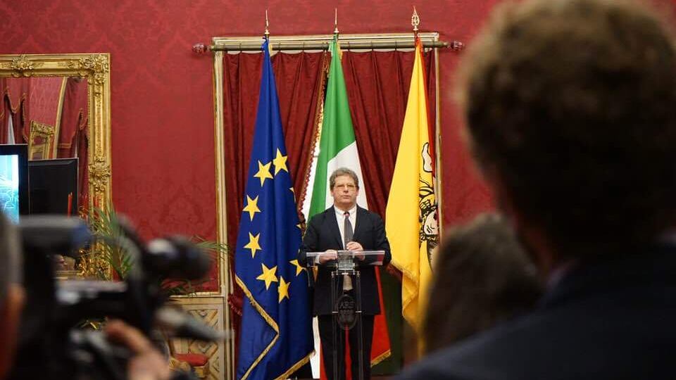 Il presidente dell'Ars Micciché contro il M5s: "Sono dei farabutti imbroglioni"