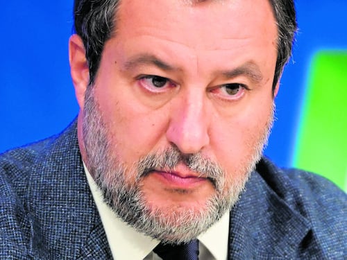 Salvini furioso: “Stop all’islam”. Fdi: fare argine alle teocrazie