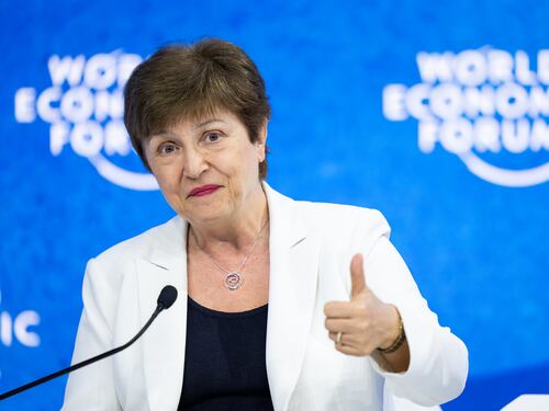 "Attenzione all'incertezza". L'ombra del Fmi sull'Italia