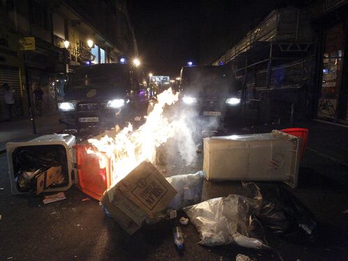 Spagna, notte di guerriglia a Madrid