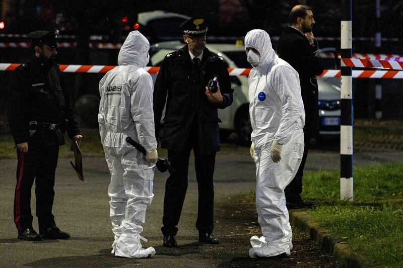 Accoltellata alle spalle dall'ex, l'orrore a Giussano: le immagini dalla scena 7