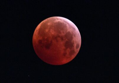 Super Luna Rossa, le immagini dell'eclissi da tutto il mondo 4
