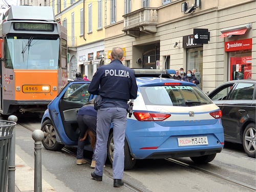 Partiti, banche, giornali. È allarme pacchi bomba