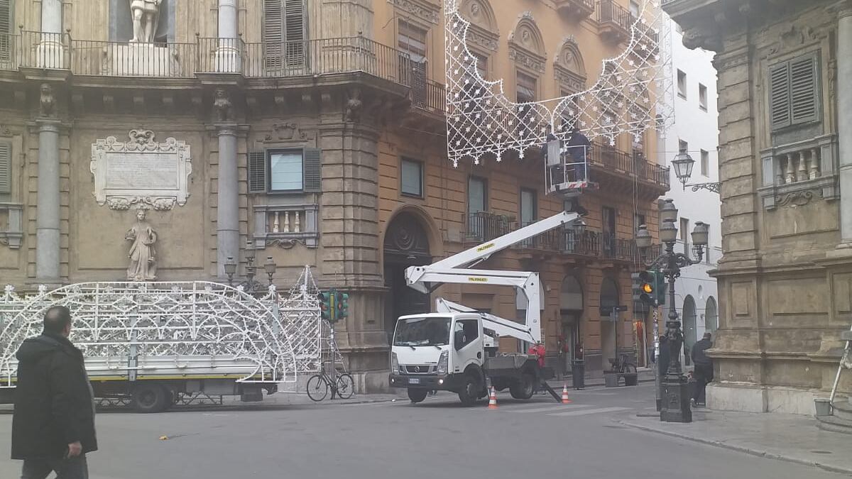 Troppi ritardi e slittano le iniziative di Natale