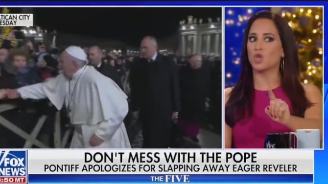 L'opinionista Usa difende il Papa: "Quella donna? Avrebbero dovuto strozzarla"