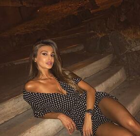 Cristina Buccino, auguri sexy tra sorelle 13