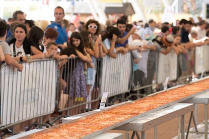 Expo, pizza record: 1595,45 metri 12