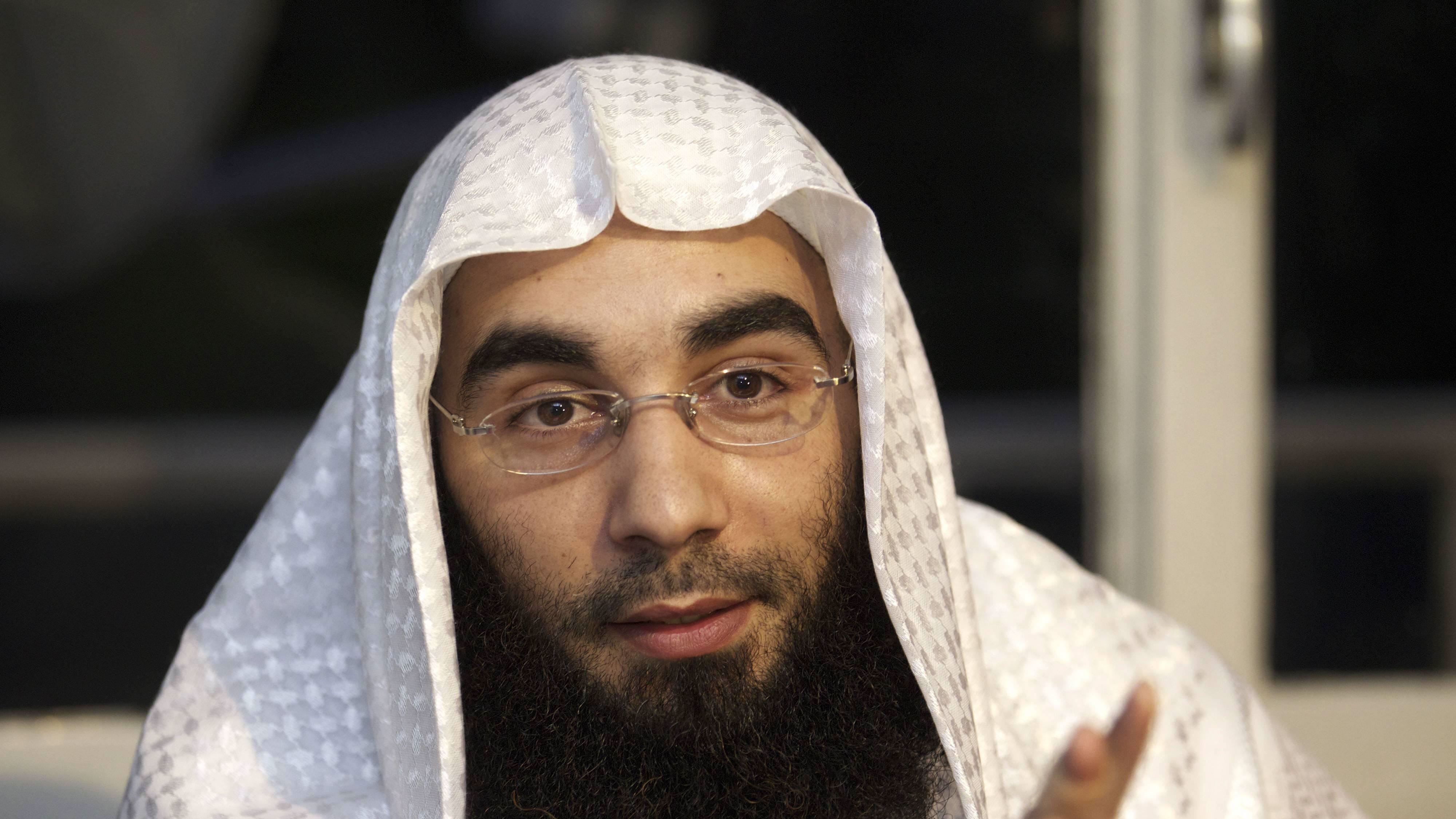 "Gli occidentali si preparino a un'ondata di sharia e islam"