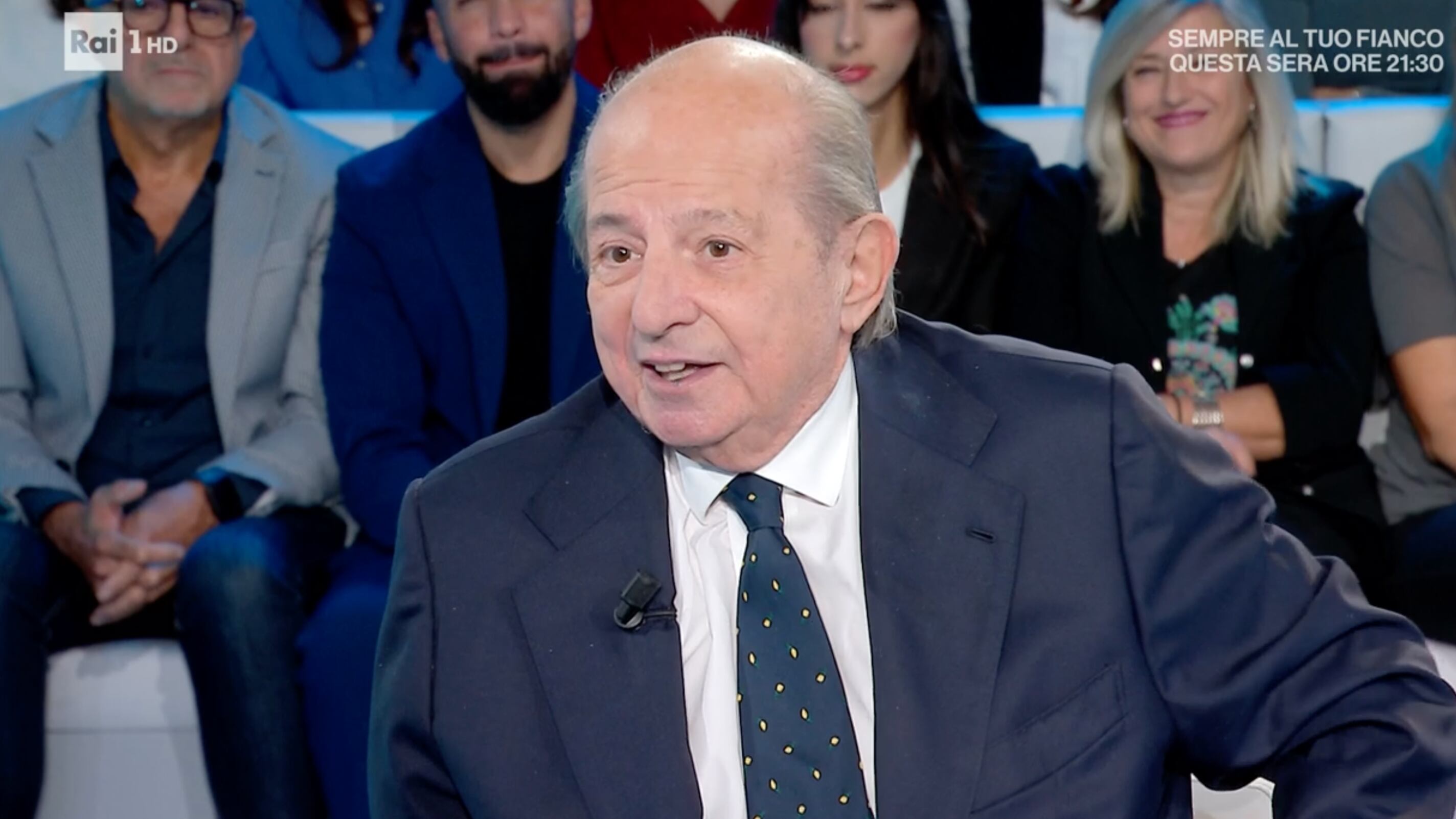 Il tumore, i due mesi di vita, Adriana Volpe. Magalli racconta la malattia in tv