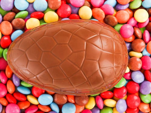 Amara sorpresa. Al latte o fondente, impennata dei prezzi delle uova di cioccolata