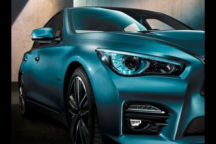 Infiniti Q50 6