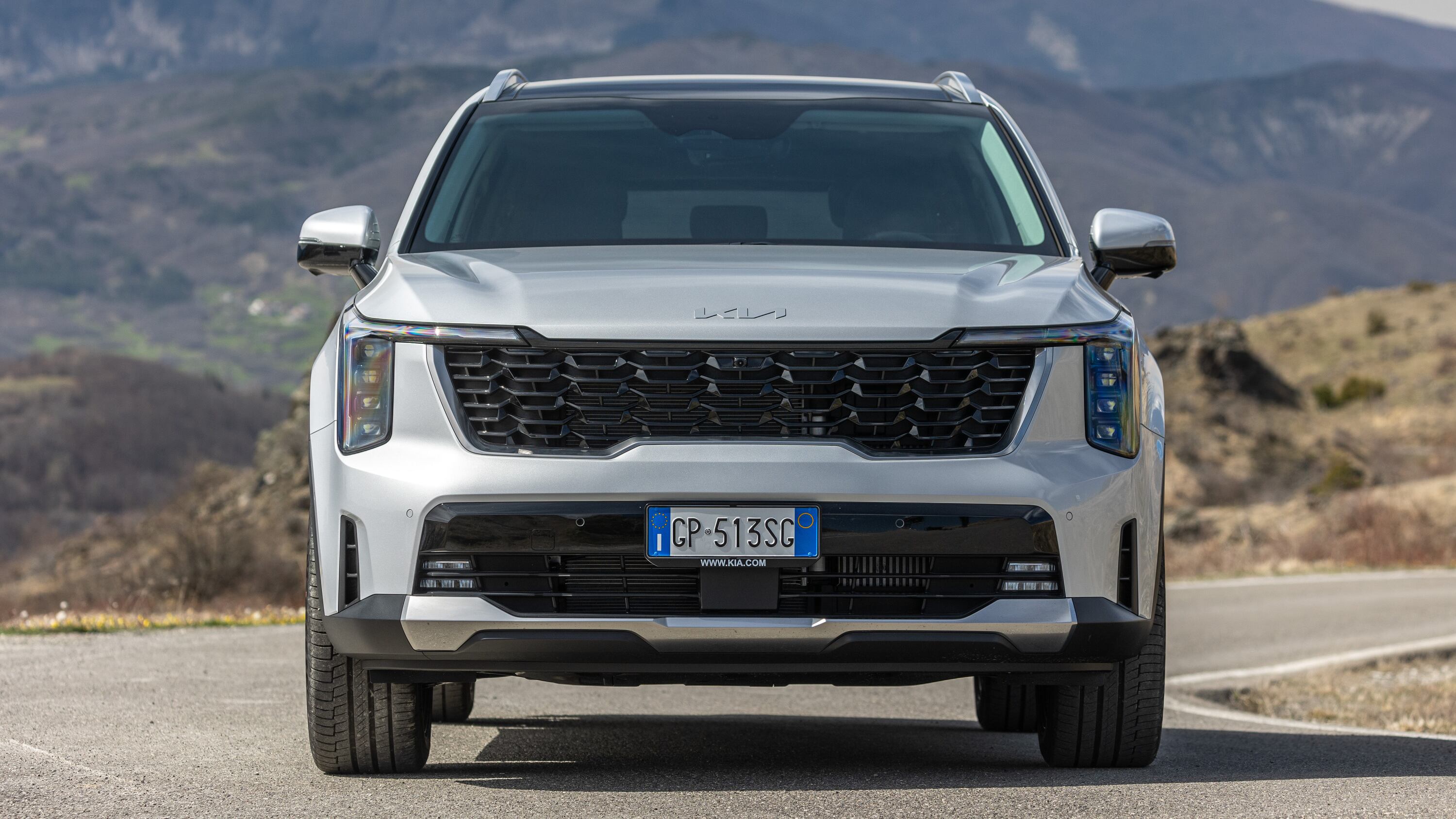 Kia Sorento, tempo di restyling. La prova su strada della versione diesel