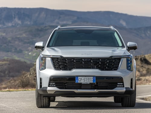 Kia Sorento, tempo di restyling. La prova su strada della versione diesel