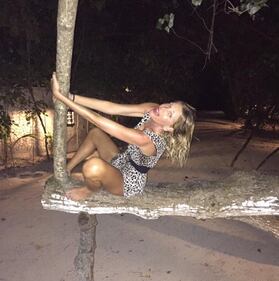 Alessia Marcuzzi, topless di Capodanno alle Maldive 5