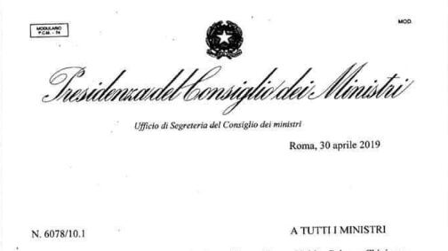 Cdm convocato solo per "varie ed eventuali". E scatta l'ironia sui social