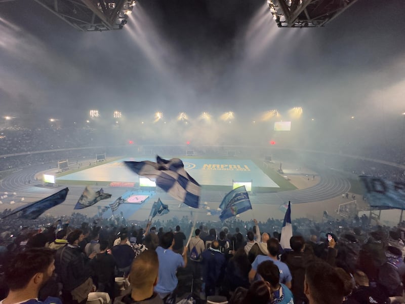A Napoli esplode la felicità 9