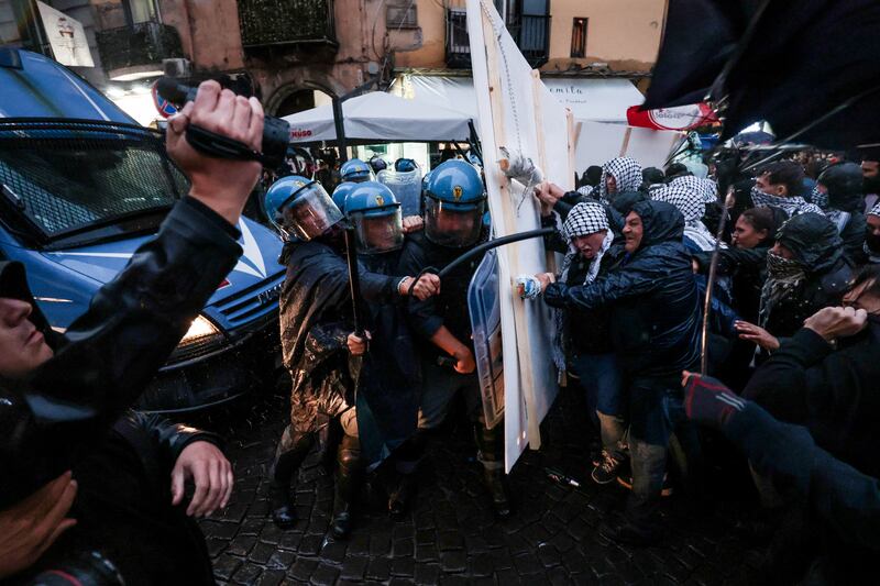 Manifestazione contro il G7 a Napoli 4