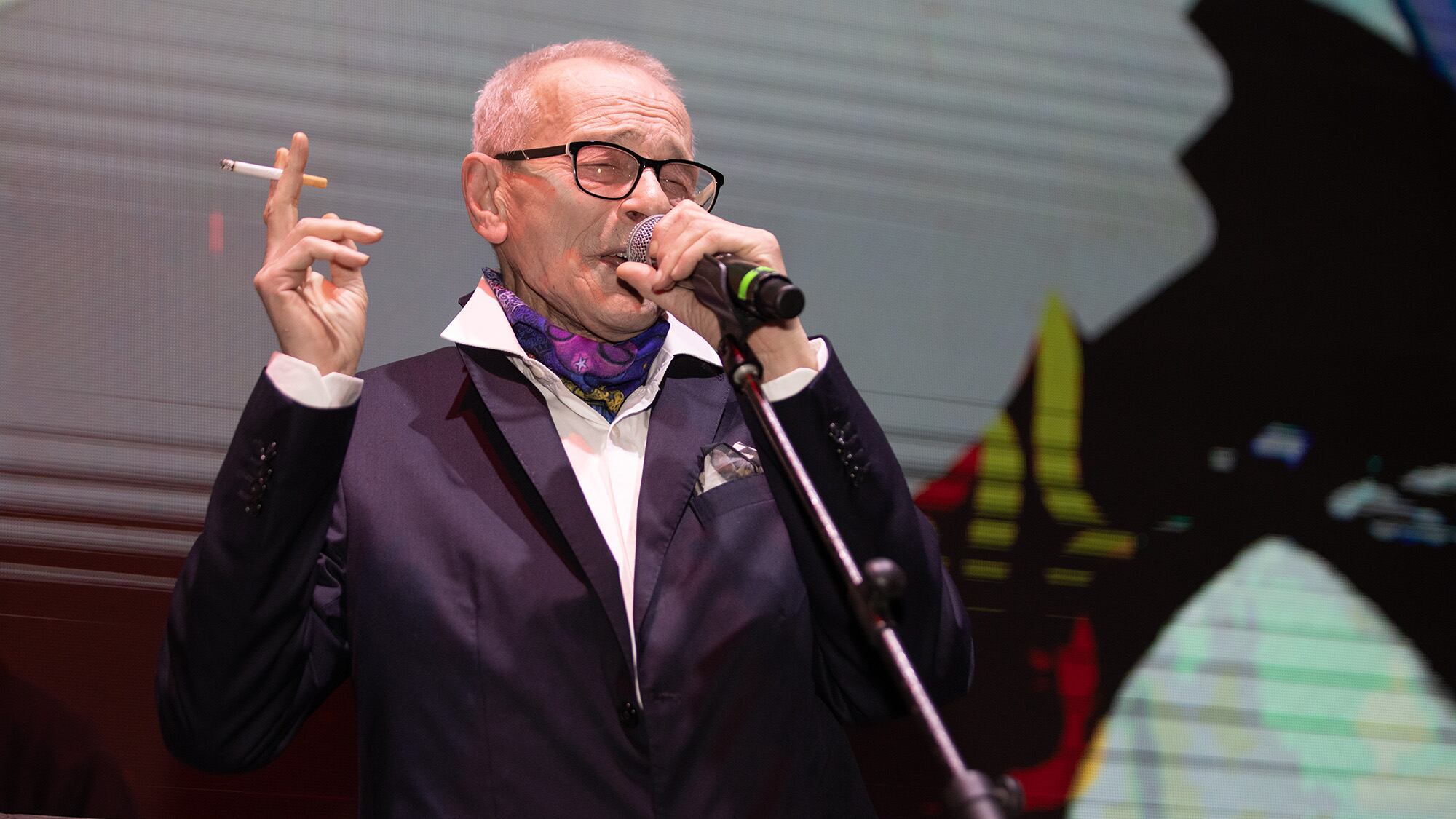 Pino D'Angiò, gli ultimi brani. "Dialogava bene con i giovani"