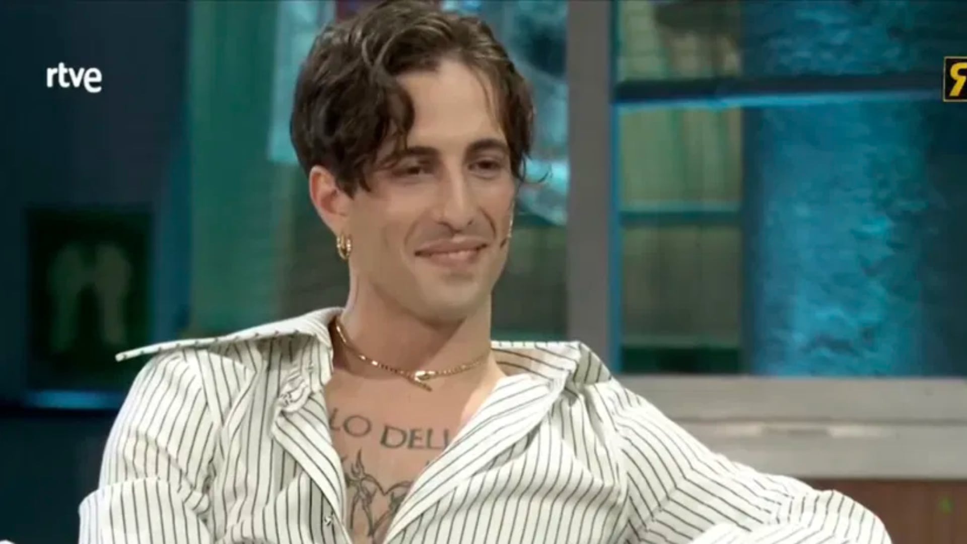 Si spaccia per Damiano David e truffa una donna. Raggiro da oltre 15 mila euro