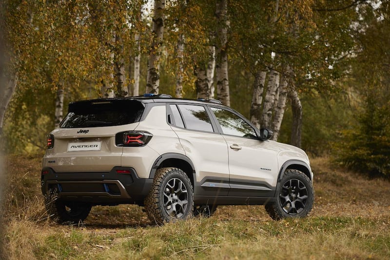jeep avenger 2024 4xe 4