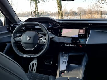 Peugeot 308 SW, guarda le foto 21