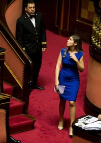 Il ministro Boschi in aula al Senato 1