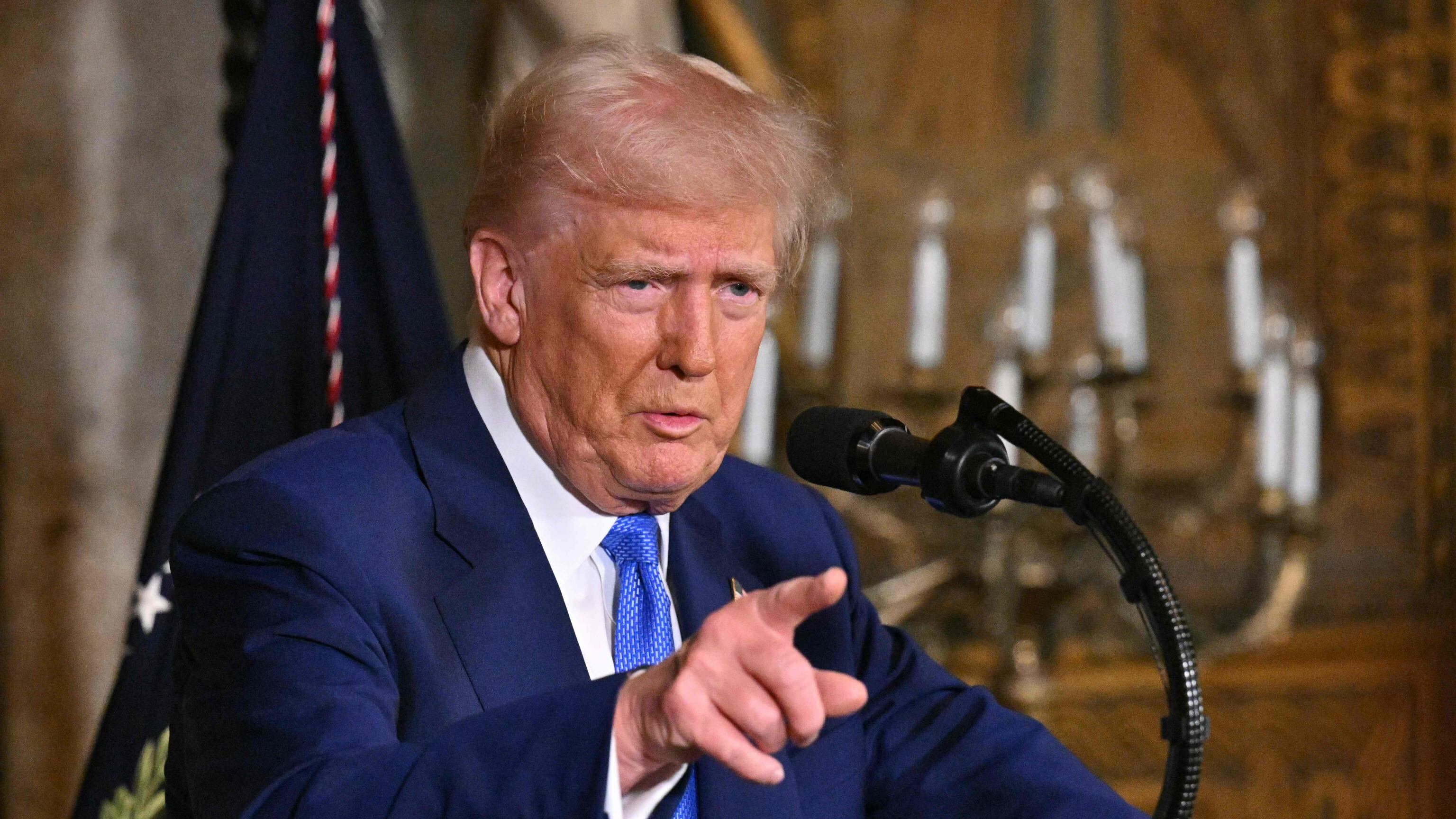 "Un uomo patetico". "Dittatore modesto". Donald-Vladimir e l'asse degli insulti