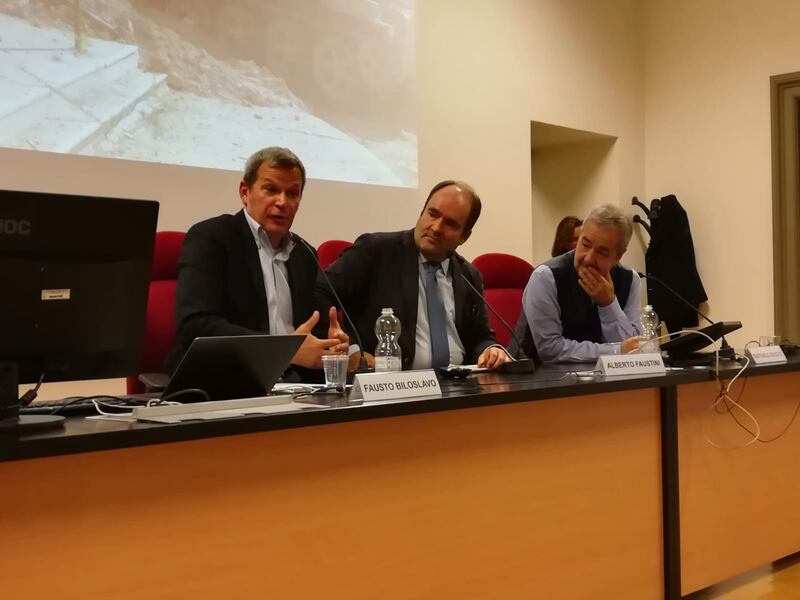 La contestazione contro Biloslavo a Trento 6