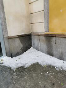 Maltempo in Italia: tetti scoperchiati e danni alle infrastrutture 3