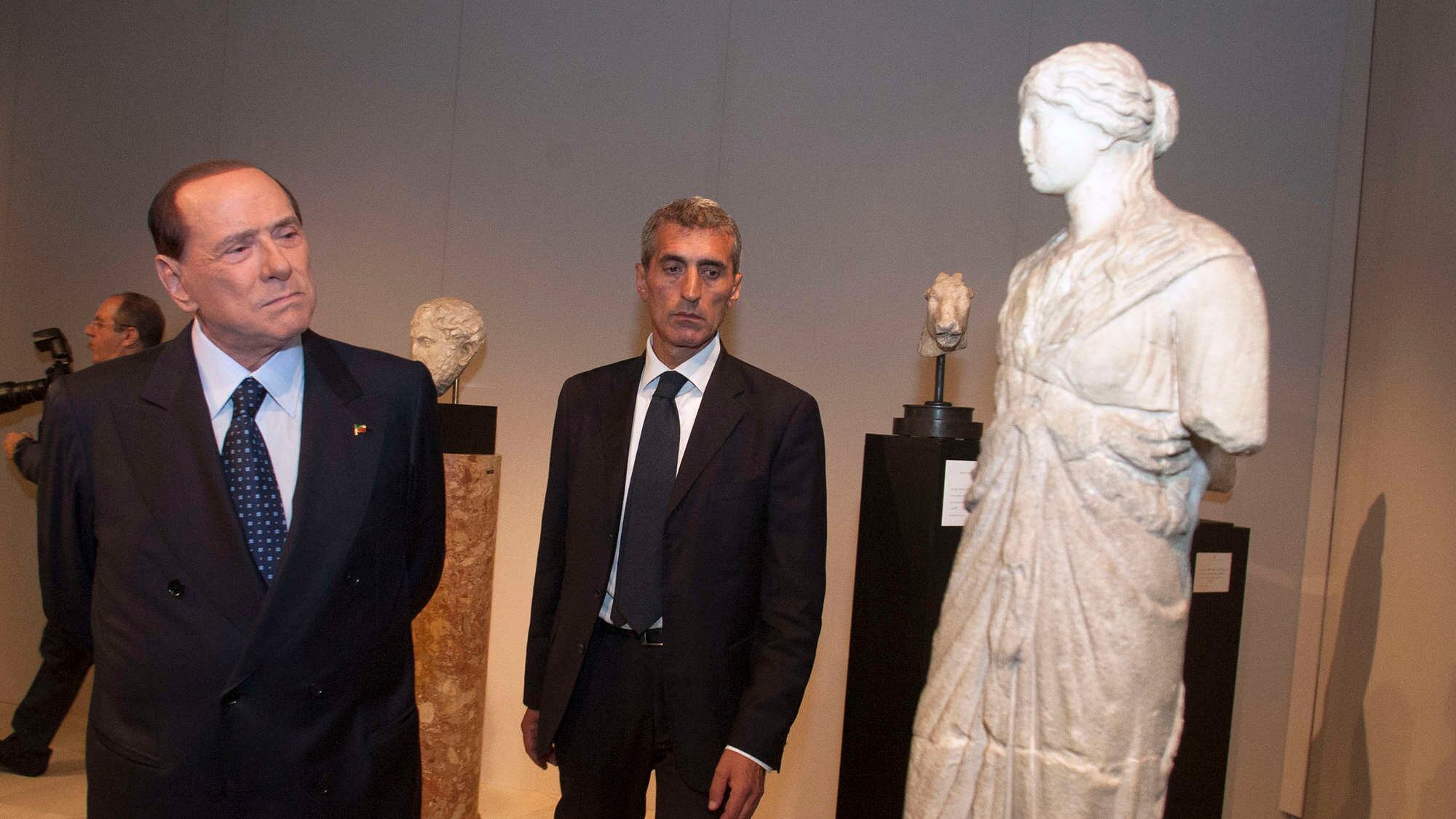 Lavoro, i dubbi azzurri sulla riforma: "Puzza di grande imbroglio"