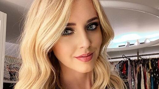 Chiara Ferragni e quel seno che insospettisce