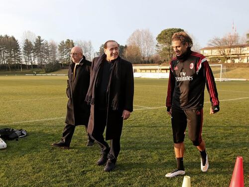 La rivoluzione di Super Pippo. Fuori il Faraone e De Sciglio