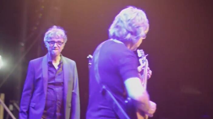 Curreri ha un infarto sul palco: in terapia intensiva il cantante degli Stadio