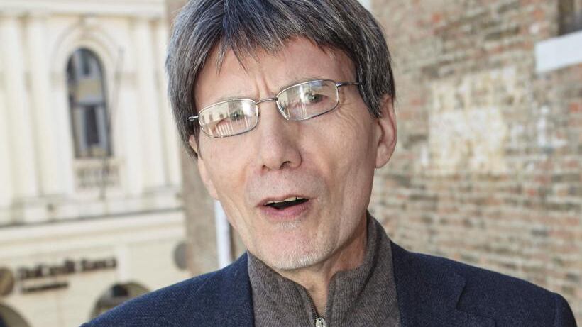 Permunian è l'arbitro non imparziale nel derby letterario Gombrowicz-Schulz