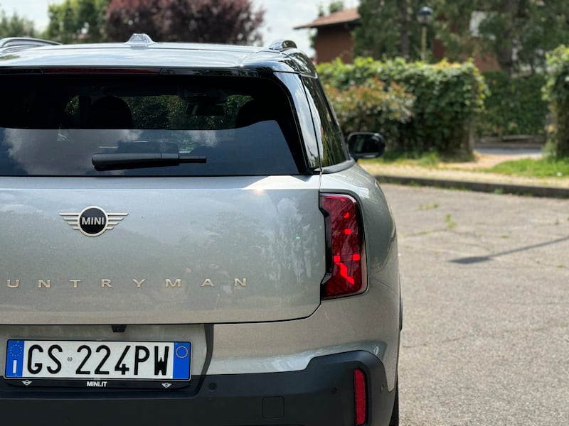 MINI Countryman 2024: guarda la gallery del crossover mild-hybrid premium 8