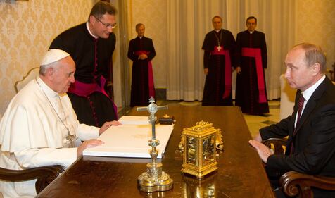 Putin in Vaticano: faccia a faccia col Papa 2
