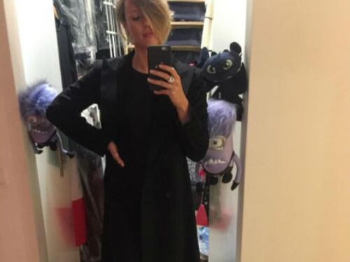 Federica Pellegrini sexy in nero