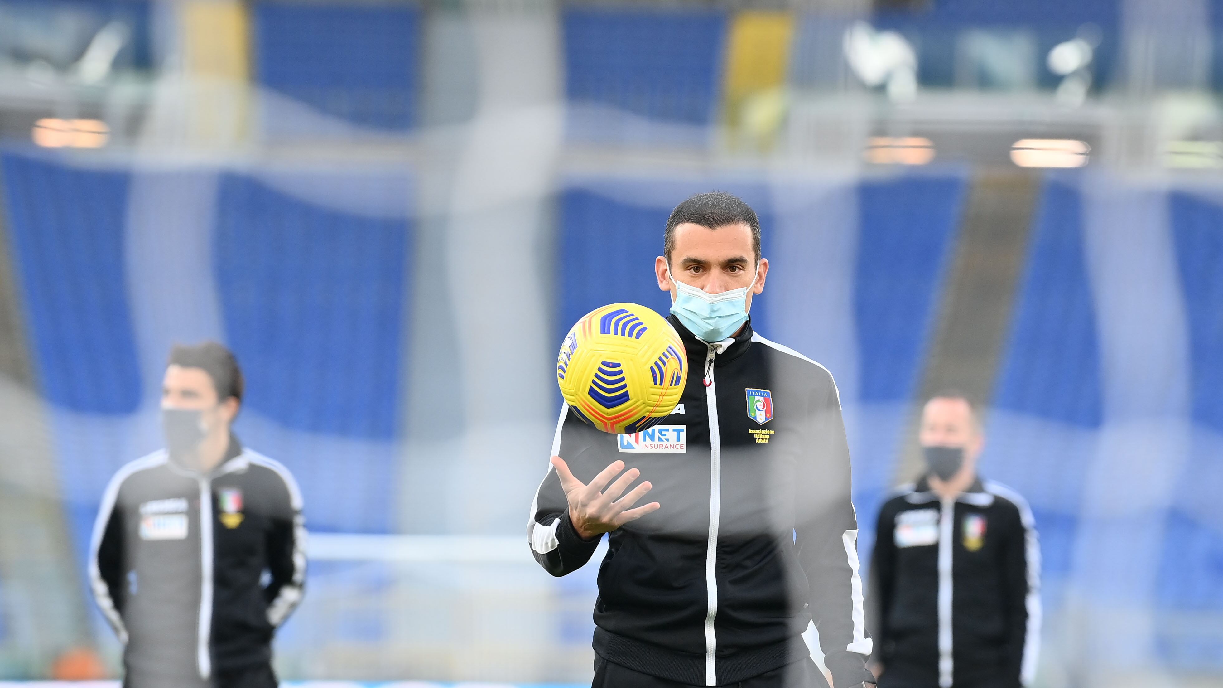 Un'altra gara fantasma. Lazio-Toro storia diversa. Calcio fermo alle parole