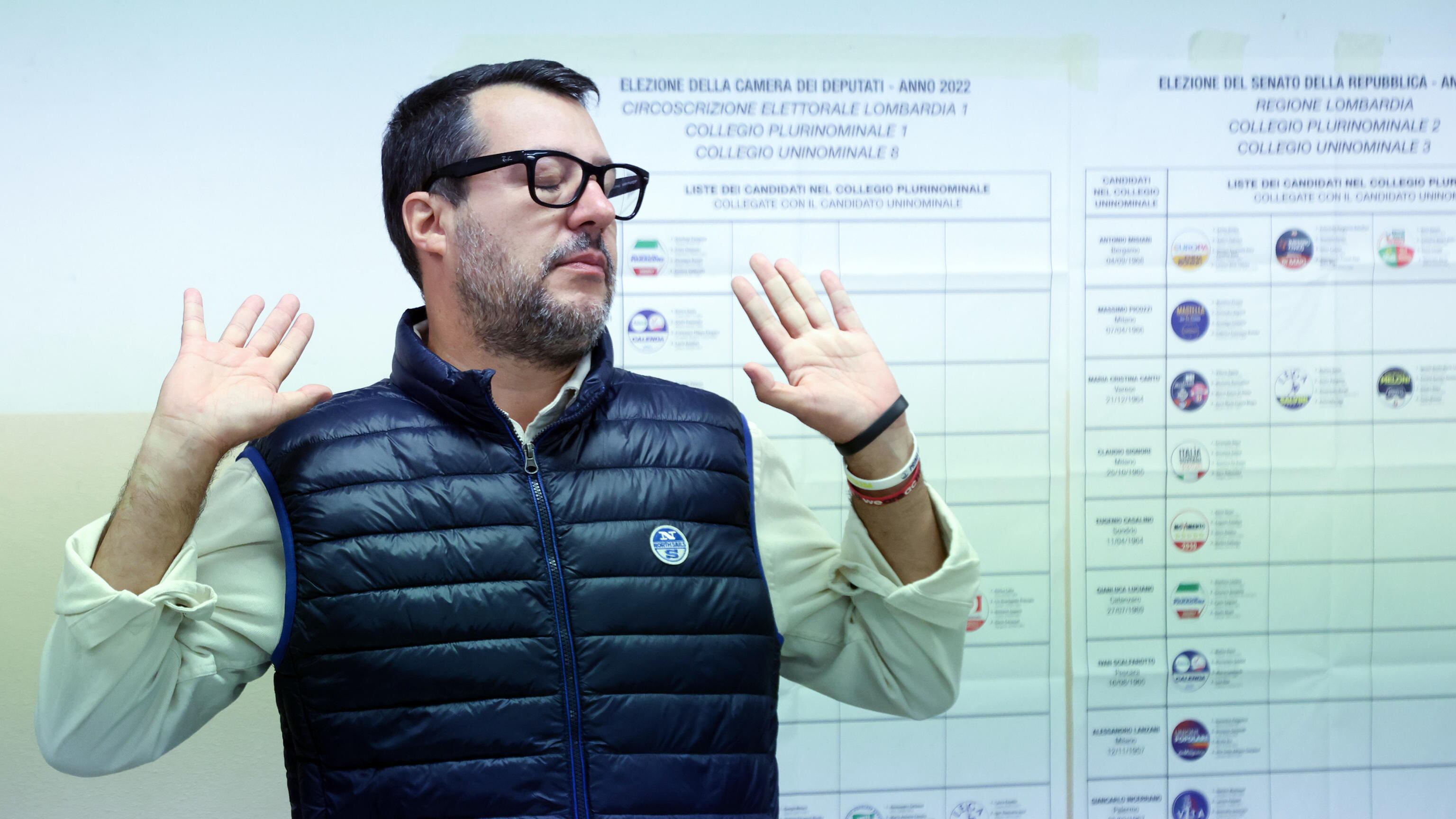 Salvini, un altro Papeete. Ma il leader non molla. "Determinato come mai"
